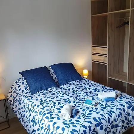 Maison Familiale, Confortable, Au Coeur Du Village