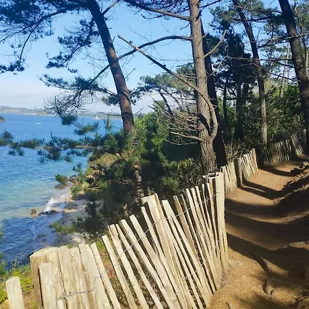 Maison Familiale, Confortable, Au Coeur Du Village Taule